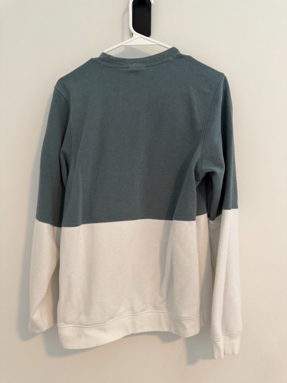 Columbia Sportswear Blue White Colorblock Crewneck Sweatshirt S - Picture 2 of 2